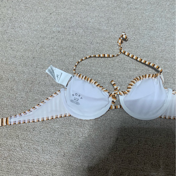 BIkini top - Picture 2 of 3